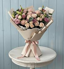 Букет цветов из:  Розы и Лизиантусы в Толмачёво