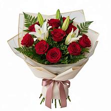 Букет цветов из:  Лилии и Розы в Толмачёво
