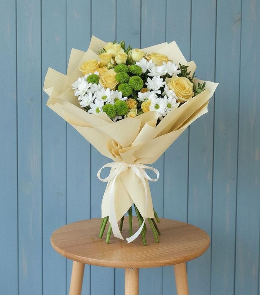 Букет цветов из: Хризантемы и Розы в Толмачёво