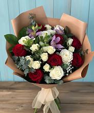 Букет цветов из:  Розы и Альстромерии в Толмачёво