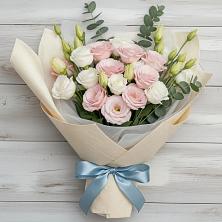 Букет цветов из:  Лизиантусы в Толмачёво