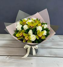 Букет цветов из:  Орхидеи и Розы в Толмачёво