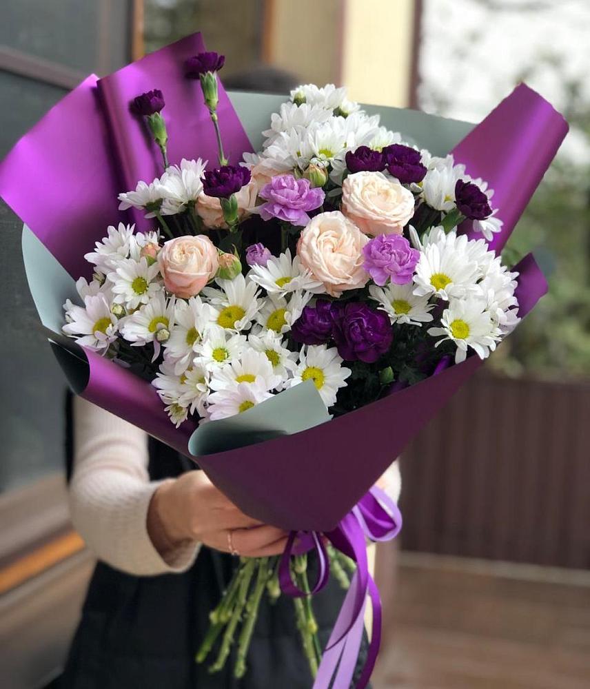 Букет цветов из: Хризантемы, Гвоздики и Розы в Толмачёво