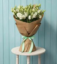 Букет цветов из:  Лизиантусы в Толмачёво