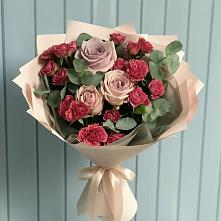 Букет цветов из:  Гвоздики и Розы в Толмачёво