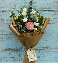 Букет цветов из:  Розы и Лизиантусы в Толмачёво